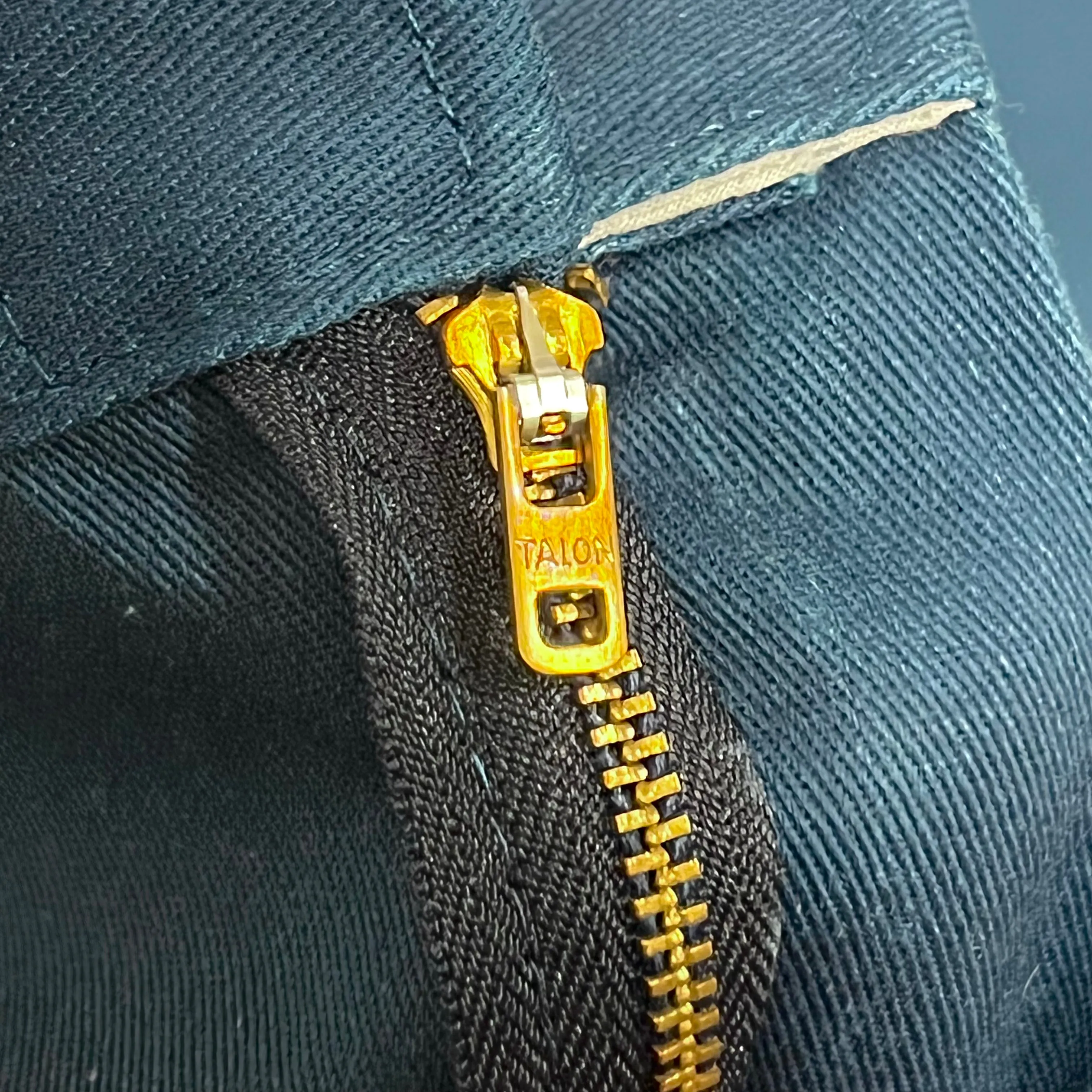 1990’S DICKIES MADE IN USA WORK CHINOS 37 X 29