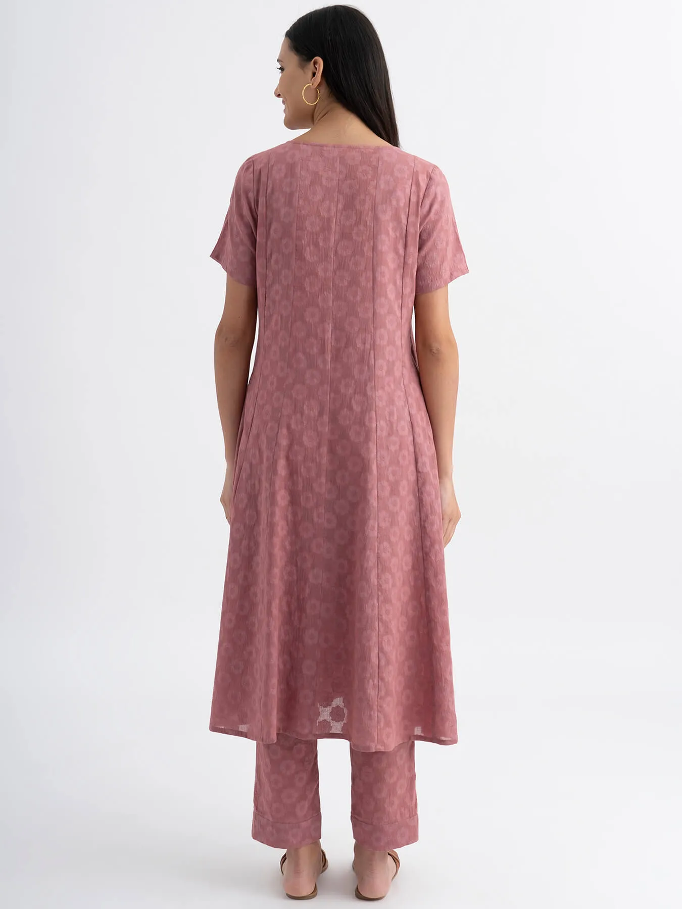 Cotton Jacquard relaxed fit self design pants - Pink