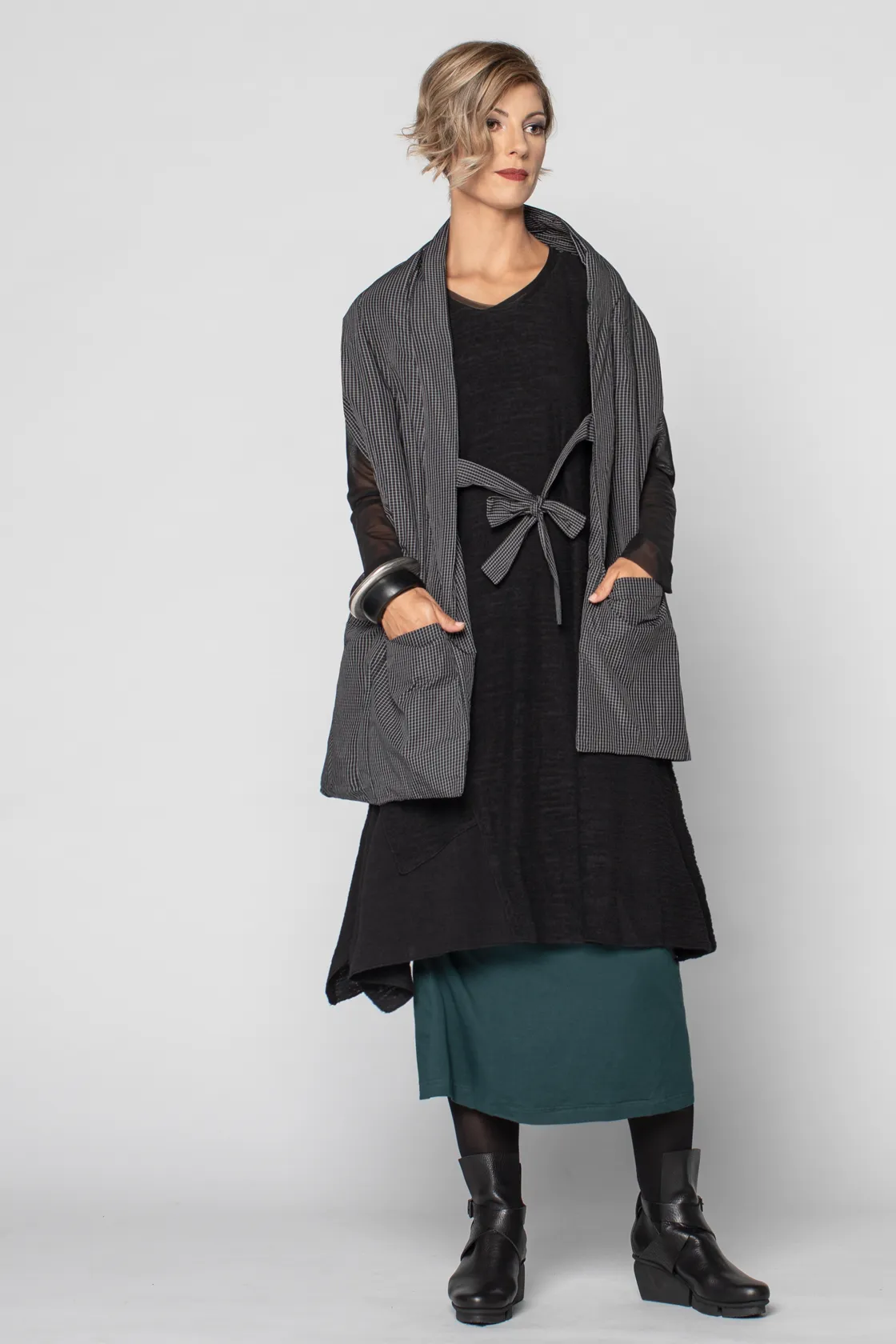 LUUKAA Pocket Scarf in Small Squares