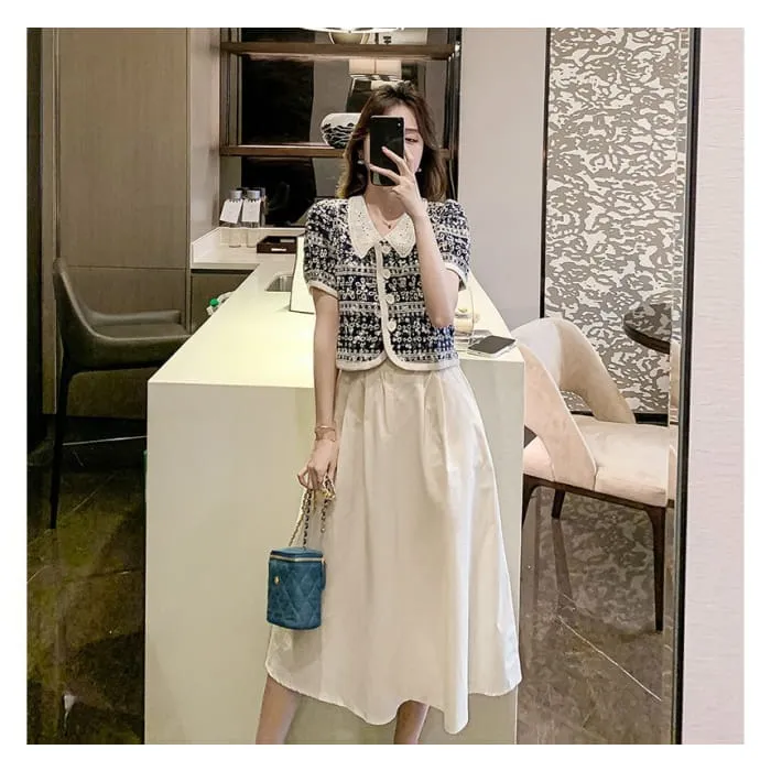 Puff-Sleeve Floral Print Lace Collar Button-Up Blouse / High Waist Plain Midi A-Line Skirt / Set