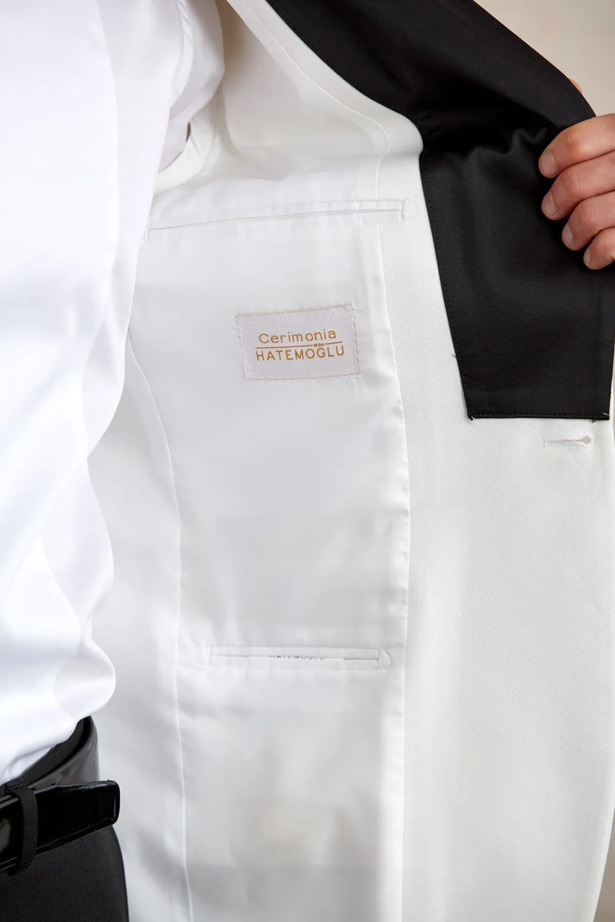 Slim Fit White Release Shawl Lapel Classic Tuxedo