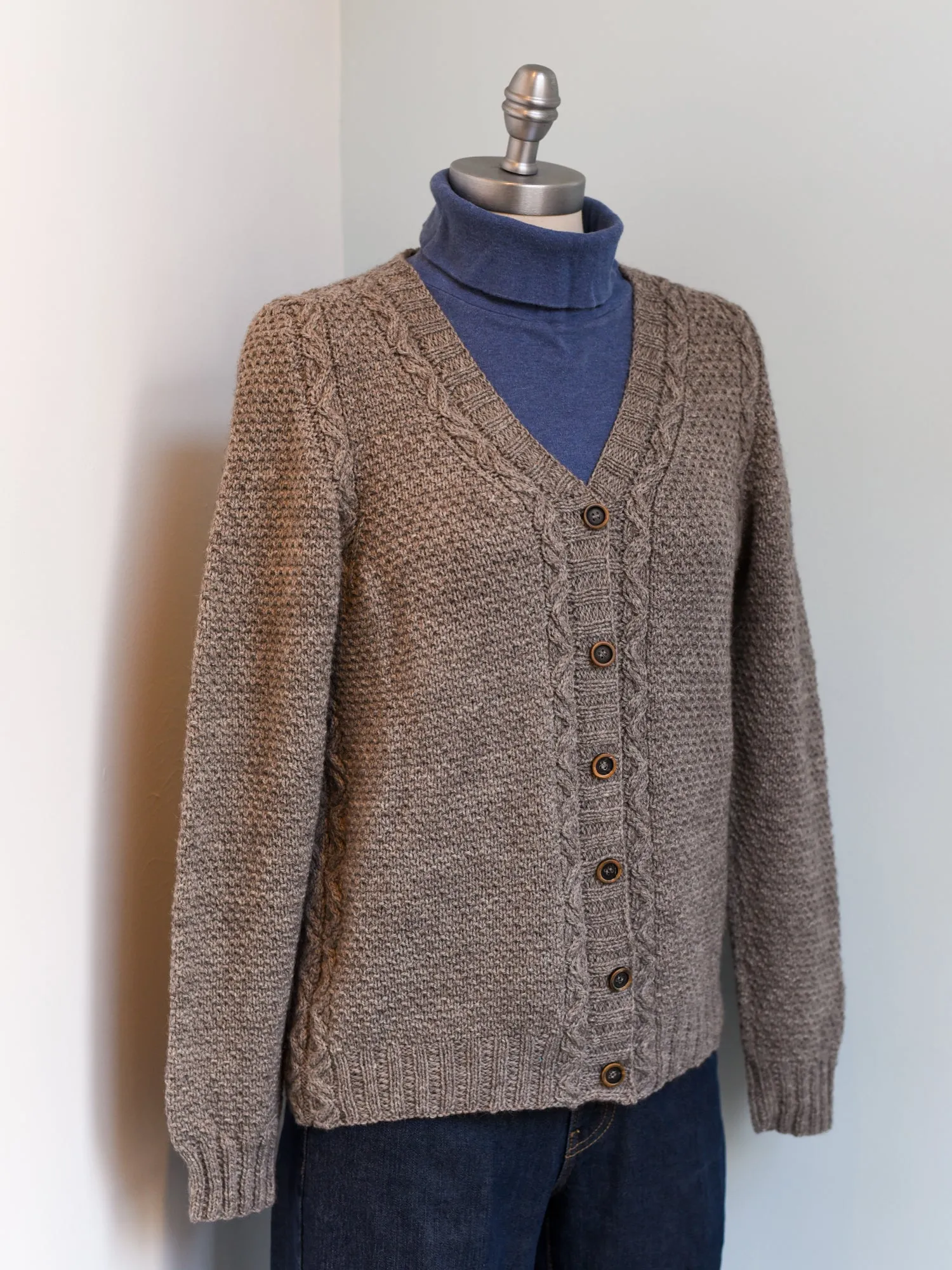 Sticks and Stones Men's Pullover <br/><small>knitting pattern</small>