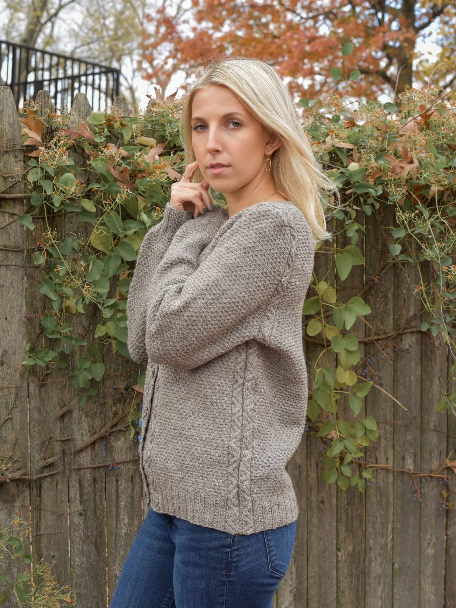 Sticks and Stones Men's Pullover <br/><small>knitting pattern</small>