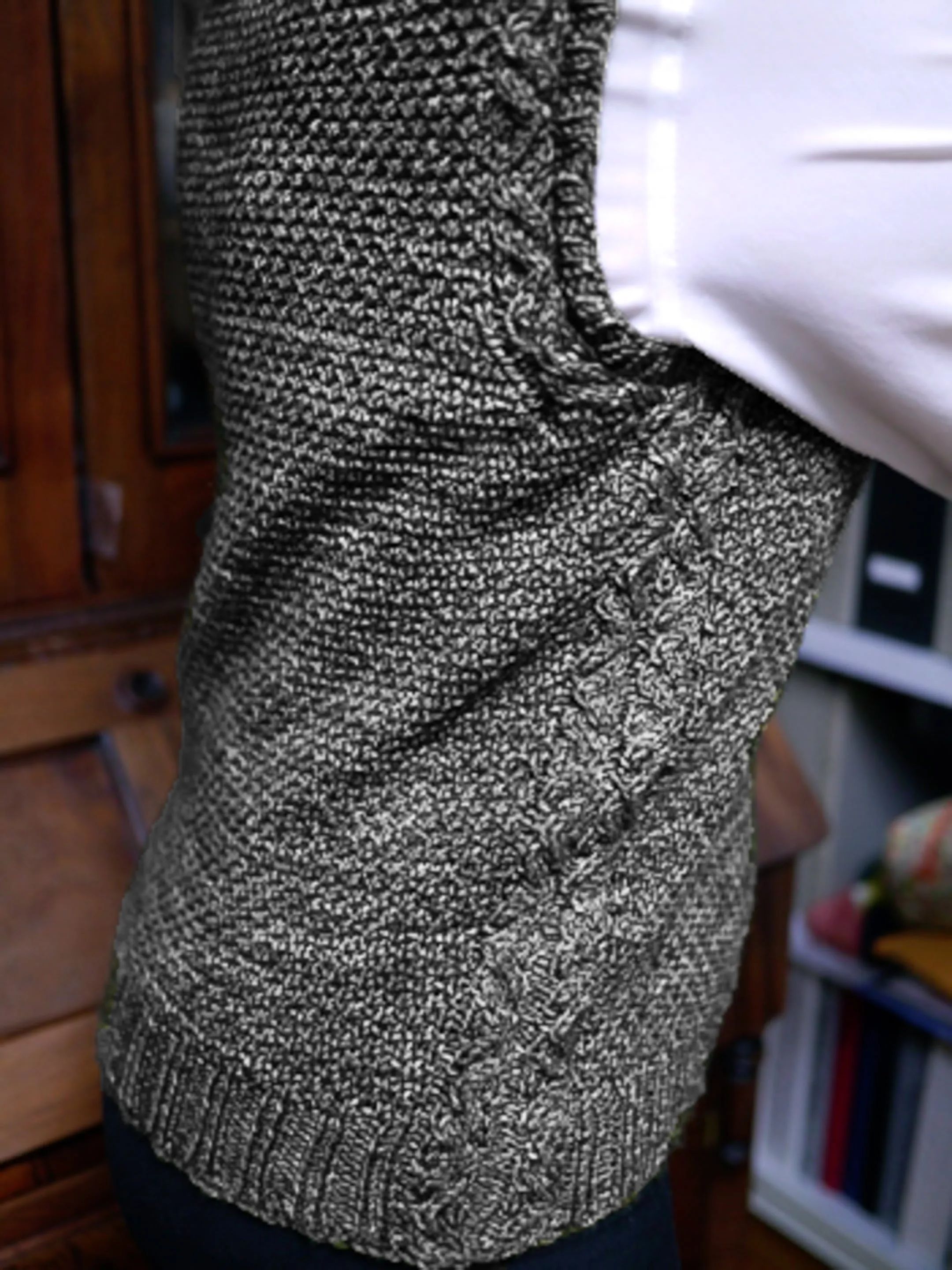Sticks and Stones Men's Pullover <br/><small>knitting pattern</small>